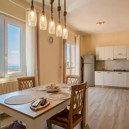 Alba Del Mare Apartment *